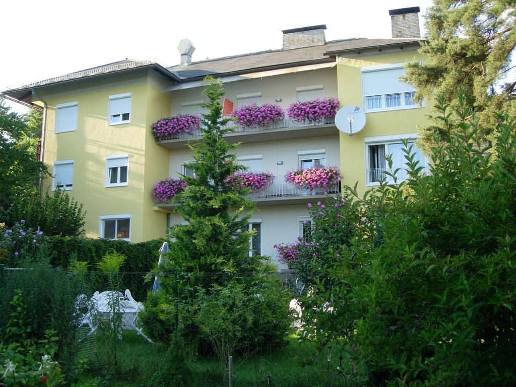 Kirchenwirt Hotel Velden am Woerthersee Exterior photo